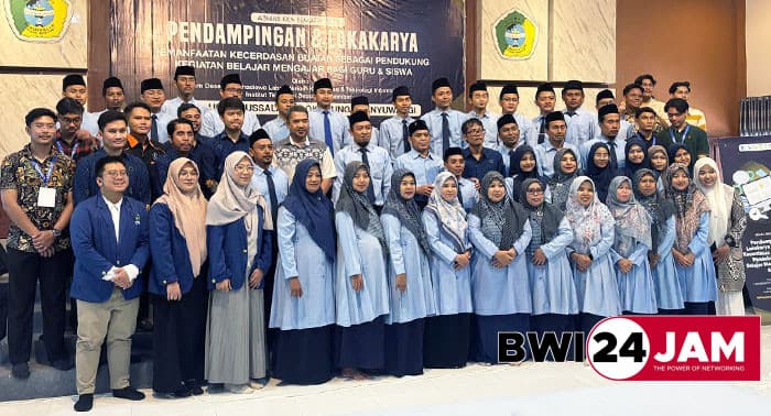 Mahasiswa ITS Surabaya Gelar Lokakarya Pemanfaatan AI untuk Pendidikan di Banyuwangi